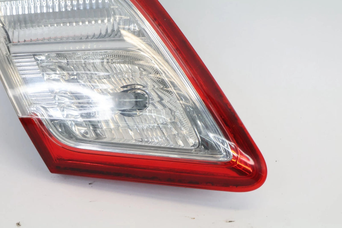 2010 2011 TOYOTA CAMRY HYBRID LEFT DRIVER SIDE TAIL LIGHT TAILLAMP INNER LED OEM