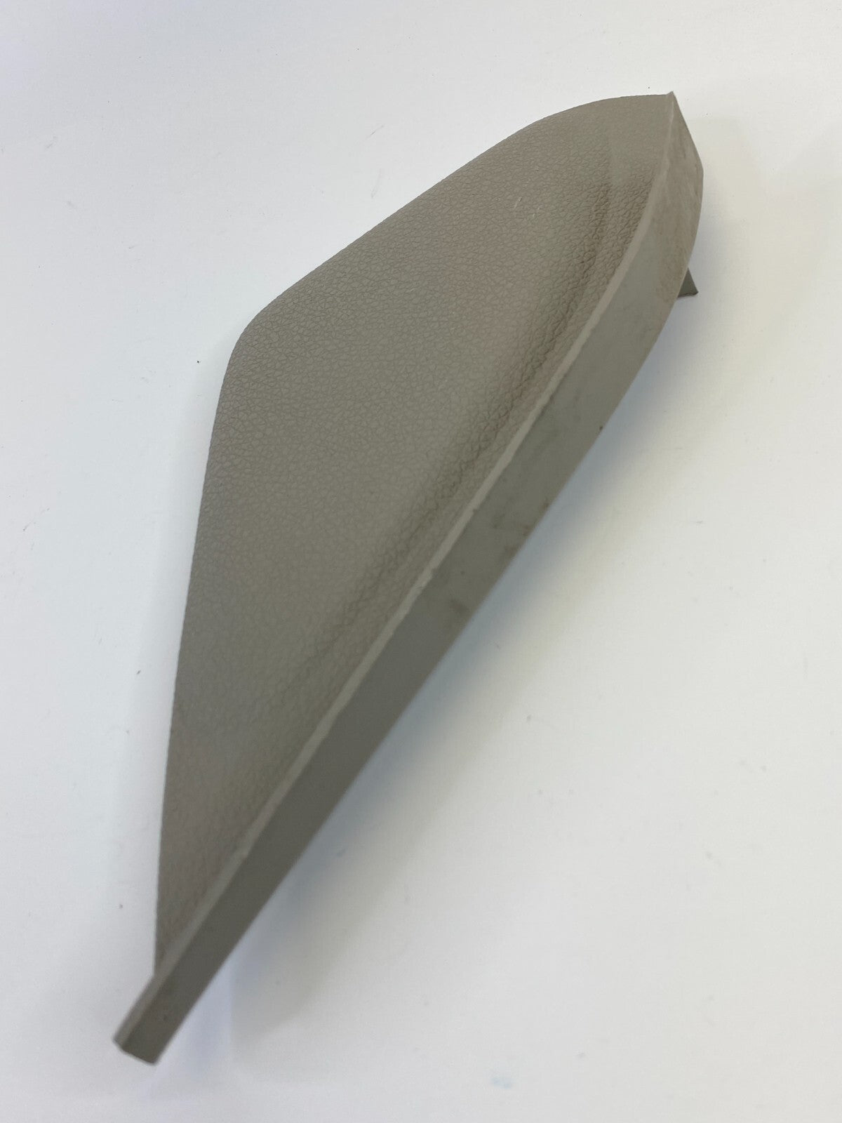 06-08 Ford Explorer XLT Dash Front Right End Cap Cover 6L24-78045D62-A OEM