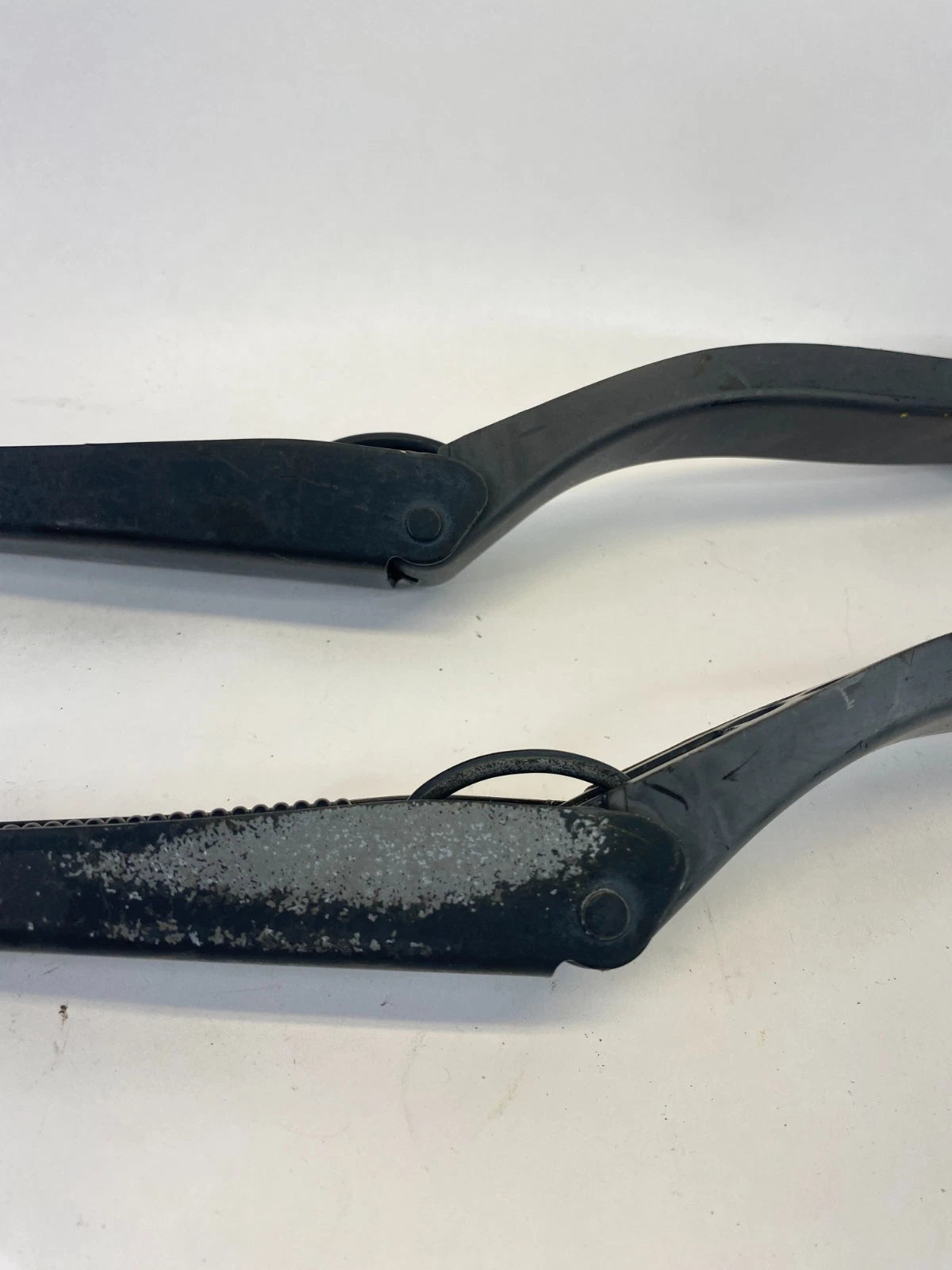 2010-2015 MERCEDES-BENZ GLK350 FRONT LEFT AND RIGHT WINDSHIELD WIPER ARM OEM