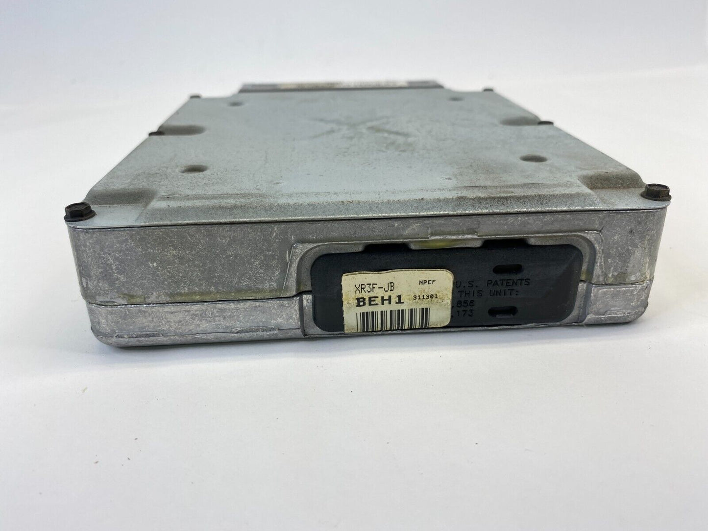 1999 2000 Ford Mustang 3.8L AT Engine Computer Control Module ECM XR3F-12A650-JB