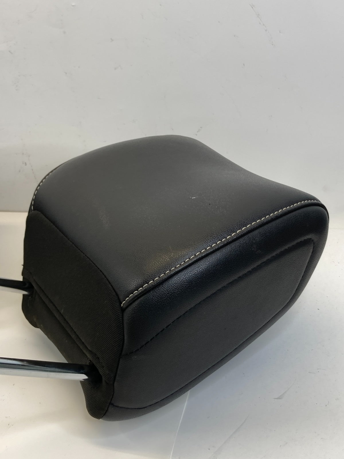 2009-2012 Ford Flex Front Left & Right Seat Headrest Head Rest OEM