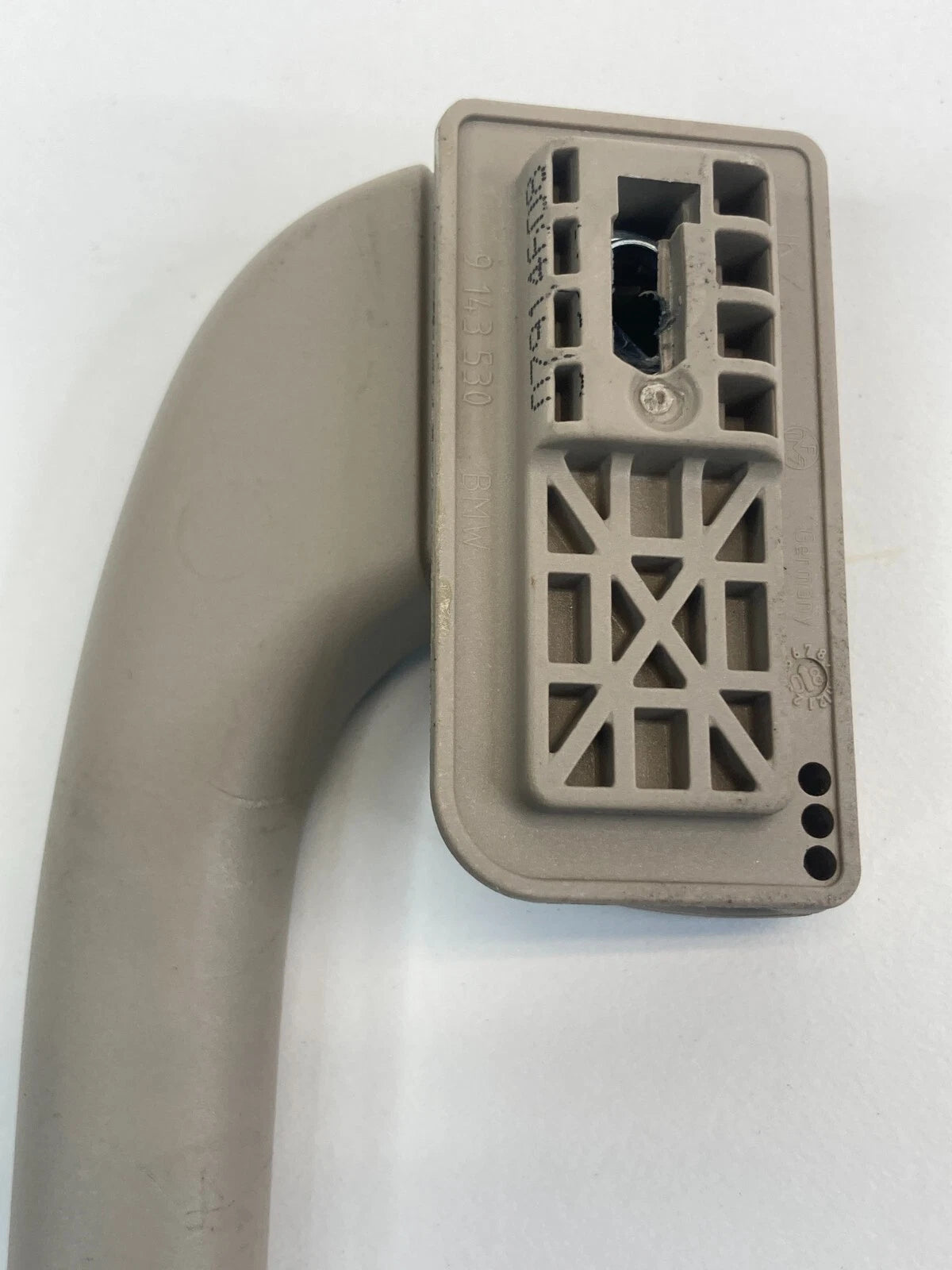 2009 2010 BMW 535I XDRIVE REAR RIGHT SIDE INNER ROOF GRAB GRIP HANDLE 9143530