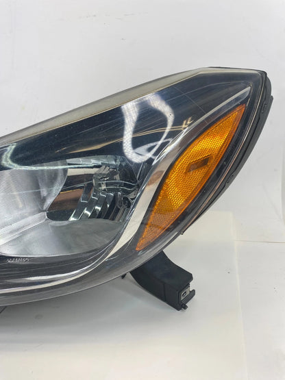 2017-2022 Chevrolet Traverse Left Driver Side Headlight Halogen Assy 42771351