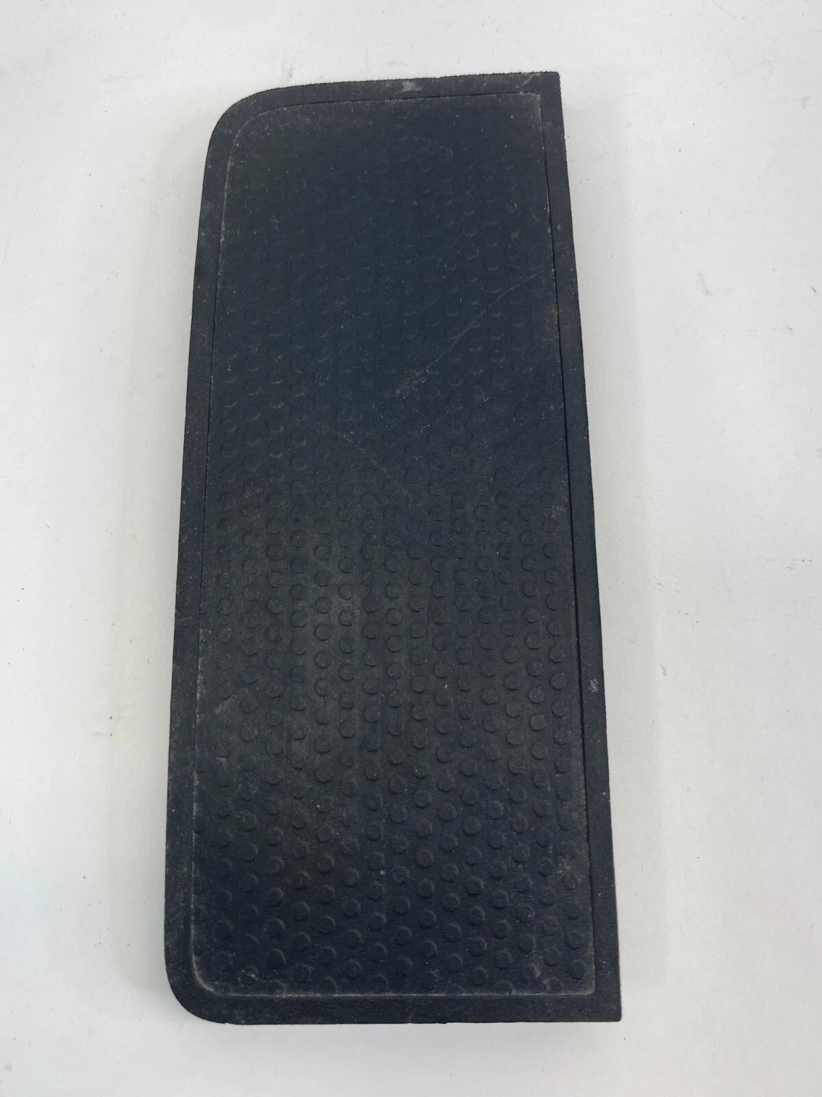 03-07 HONDA ACCORD REAR RIGHT DOOR POCKET INSERT RUBBER MAT 83705-SDA-A010-M1