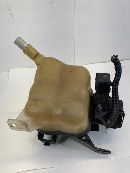 2013-2019 Ford Police Interceptor Sedan Engine Coolant Expansion Reservoir Tank