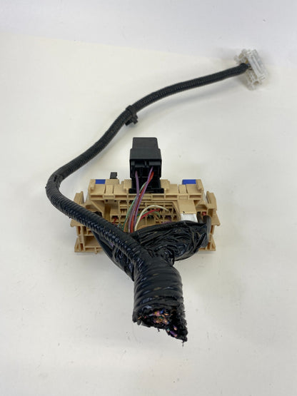 2008-2013 Nissan Rogue 2.5L A/T Dashboard Fuse Box Relay Junction Block OEM