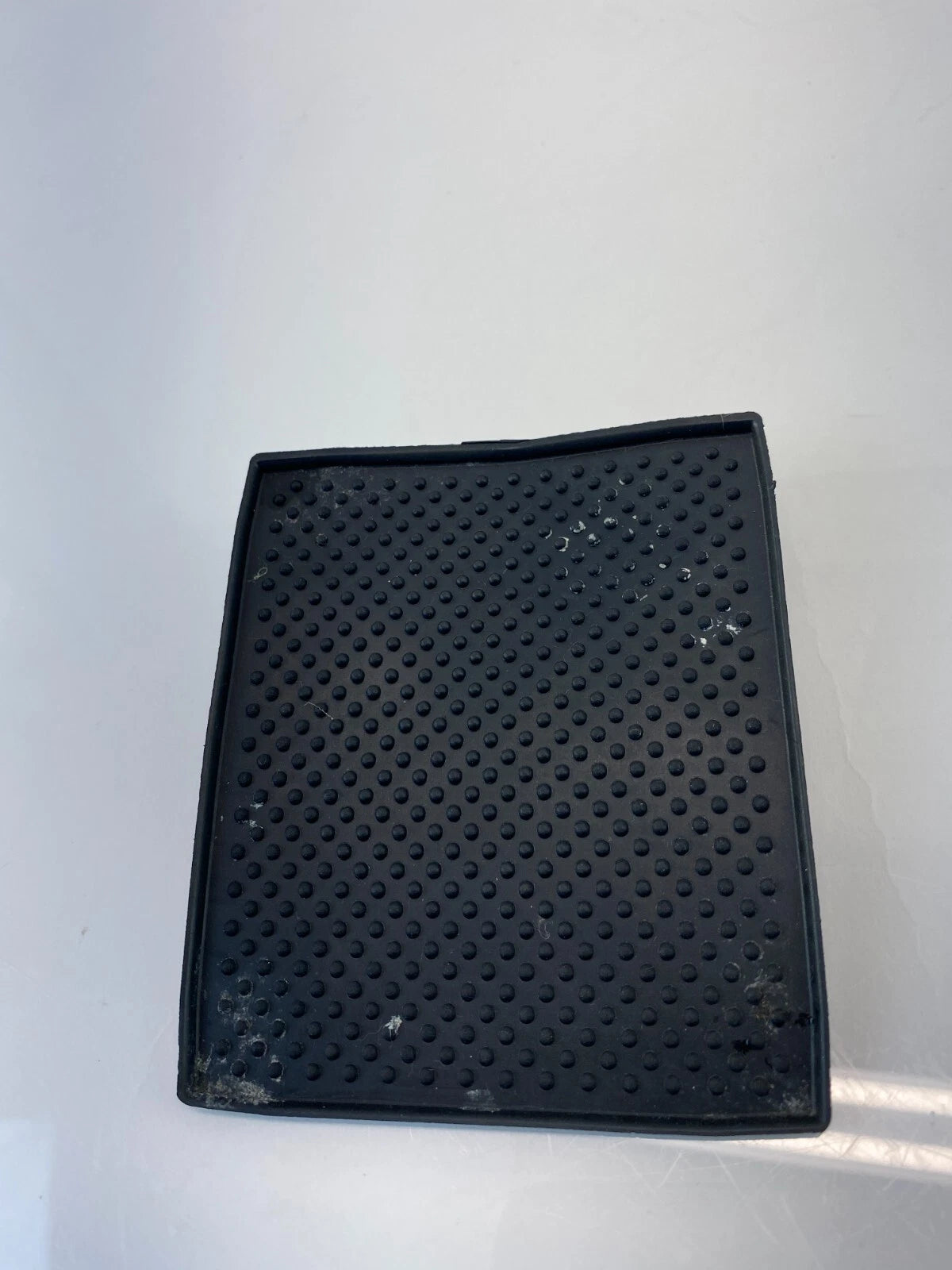 2002 2003 2004 KIA SPECTRA CENTER CONSOLE COVER RUBBER INSERT MAT 0K2N264415 OEM