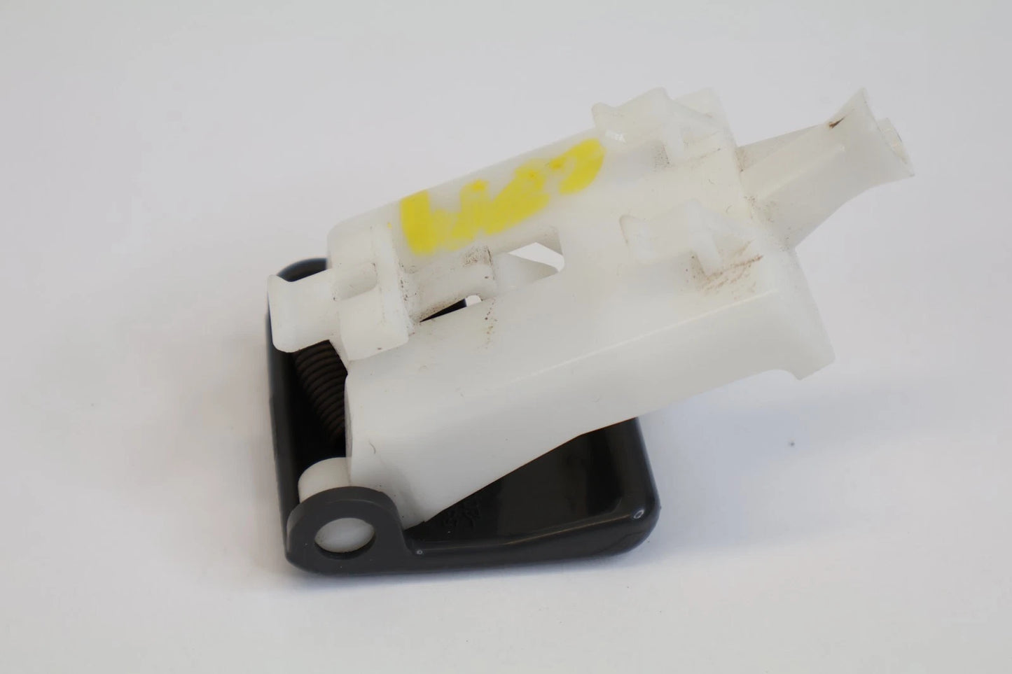 2004-2009 TOYOTA PRIUS FRONT DASH HOOD RELEASE OPENER HANDLE LEVER RELEASE OEM