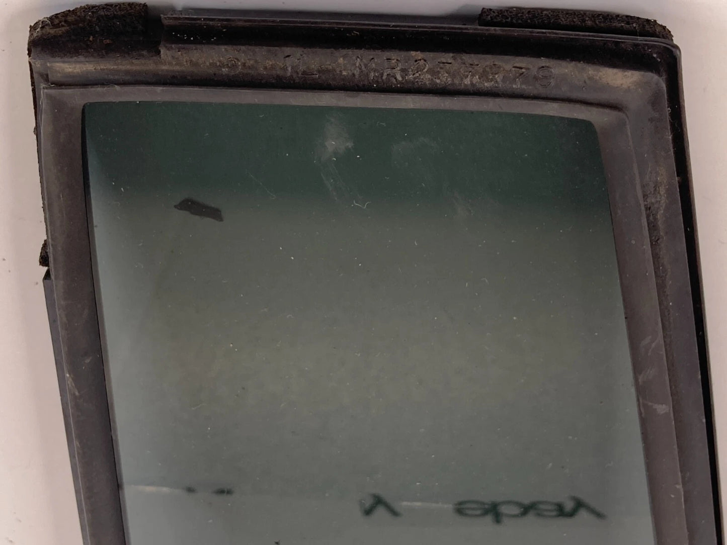 97-04 MONTERO SPORT REAR LEFT BACK SIDE DOOR FIXED GLASS WINDOW VENT E643R-00073