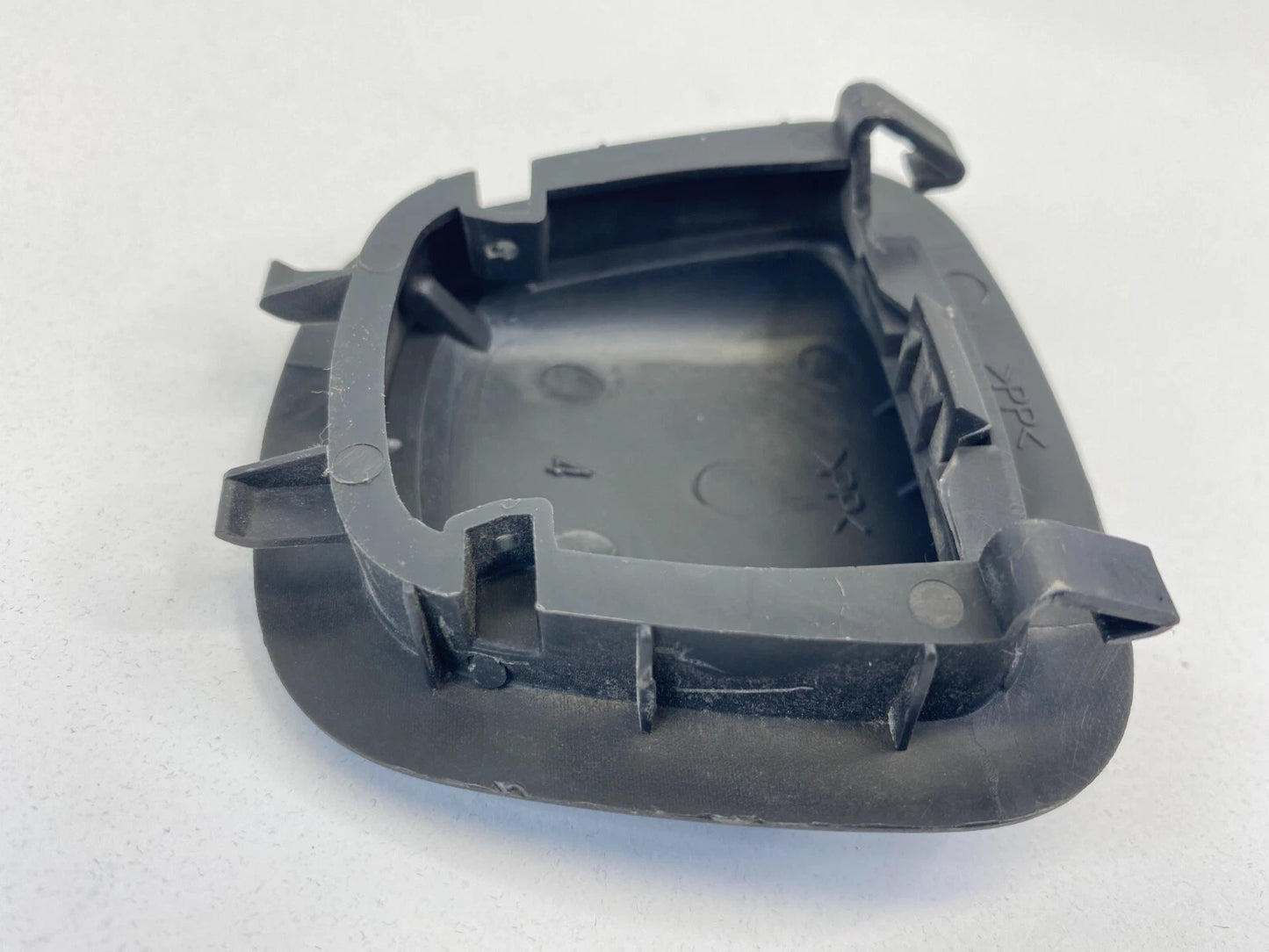 08 09 10 11 FORD FOCUS REAR SEAT CHILD SAFETY ANCHOR HOOK COVER CAP TRIM OEM