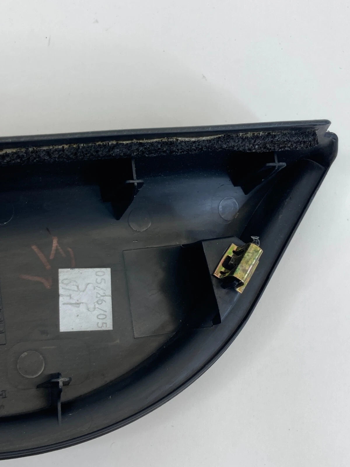05-10 HONDA ODYSSEY FRONT PASSENGER INTERIOR MIRROR CORNER COVER 76220-SHJ-A010