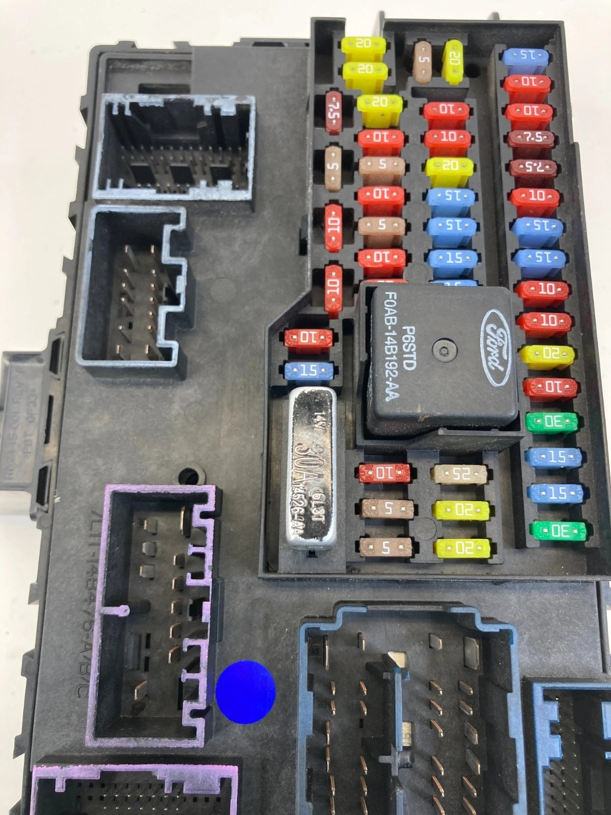 2007-2014 FORD EXPEDITION INTERIOR FUSE RELAY BOX COMPARTMENT 7L1T-14B476-CG OEM