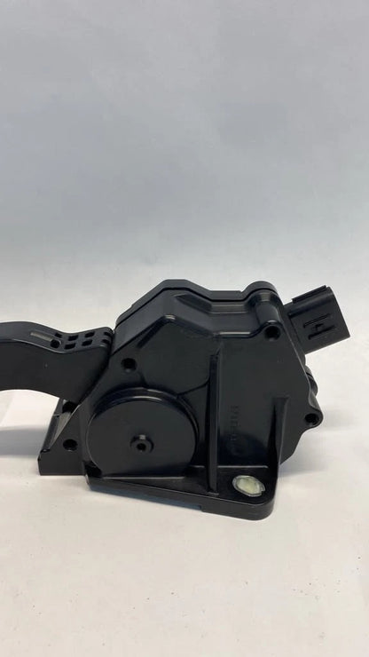 2011-2014 MAZDA 2 1.5L ACCELERATOR GAS PEDAL ASSEMBLY OEM K4238-8910