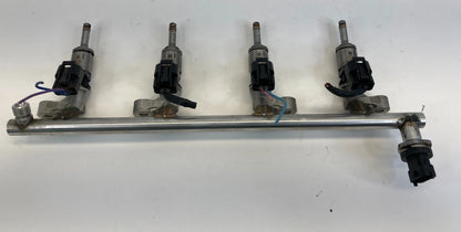 2012-2018 MAZDA3 MAZDA 3 2.0L L4 ENGINE FUEL INJECTION RAIL W/ INJECTORS OEM