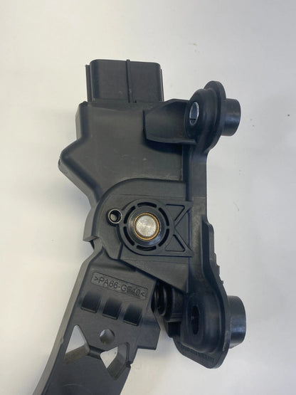 2011-2020 MITSUBISHI OUTLANDER SPORT ACCELERATOR GAS PEDAL SENSOR ASSEMBLY OEM