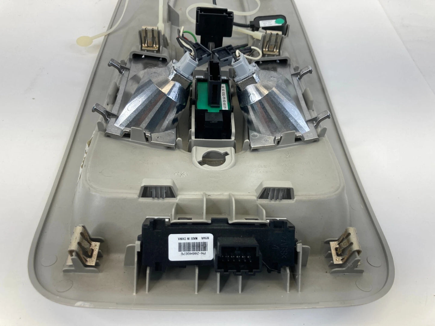 2010-2012 GMC TERRAIN OVERHEAD ROOF MOUNTED CONSOLE MAP LIGHT LAMP ASSEMBLY OEM