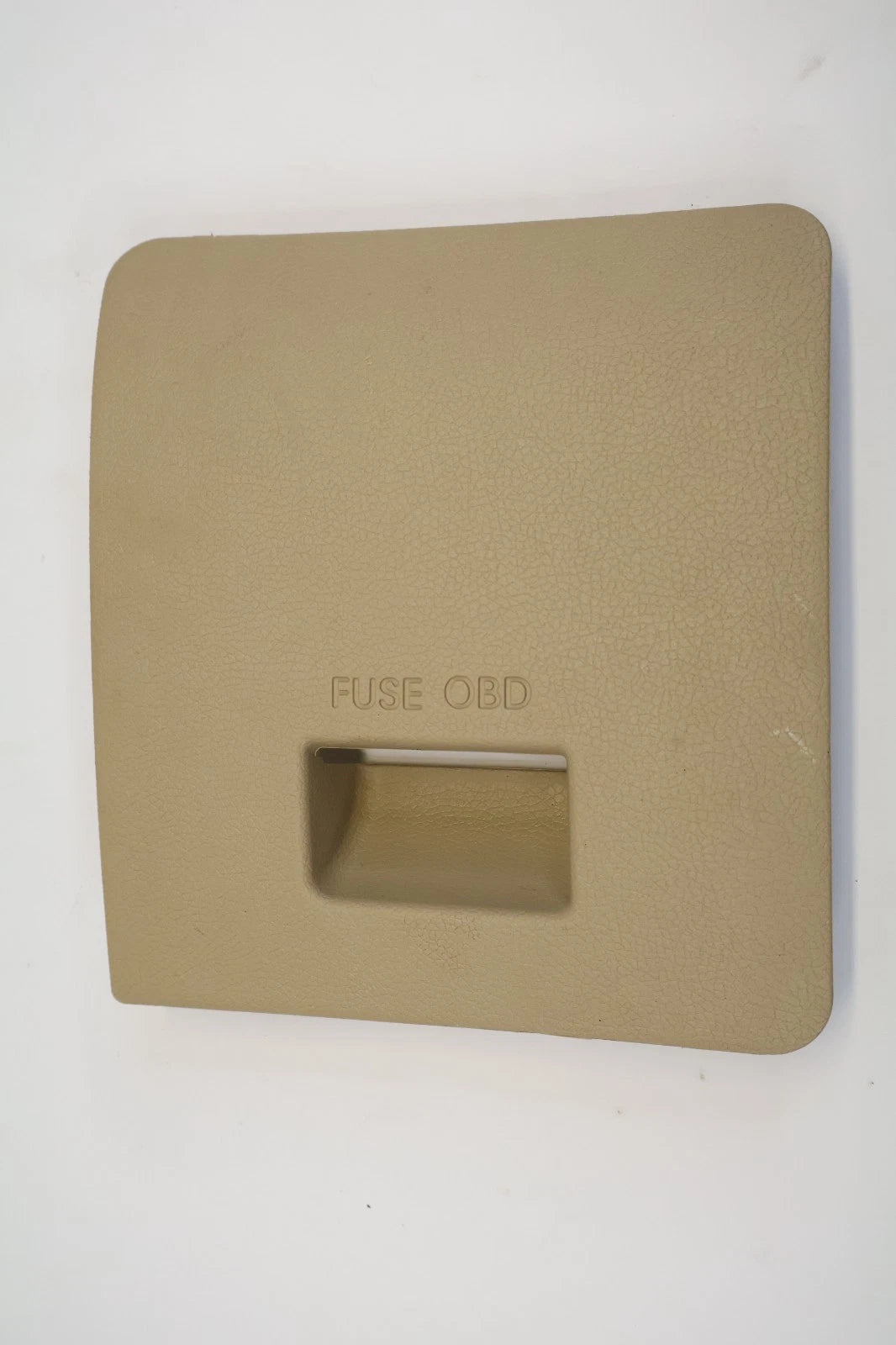 12-17 HYUNDAI ACCENT INTERIOR DASH FUSE BOX ACCESS COVER LID CAP 84755-1R000 OEM