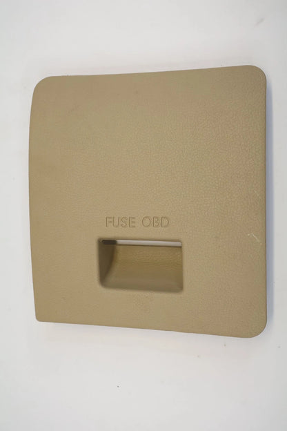 12-17 HYUNDAI ACCENT INTERIOR DASH FUSE BOX ACCESS COVER LID CAP 84755-1R000 OEM