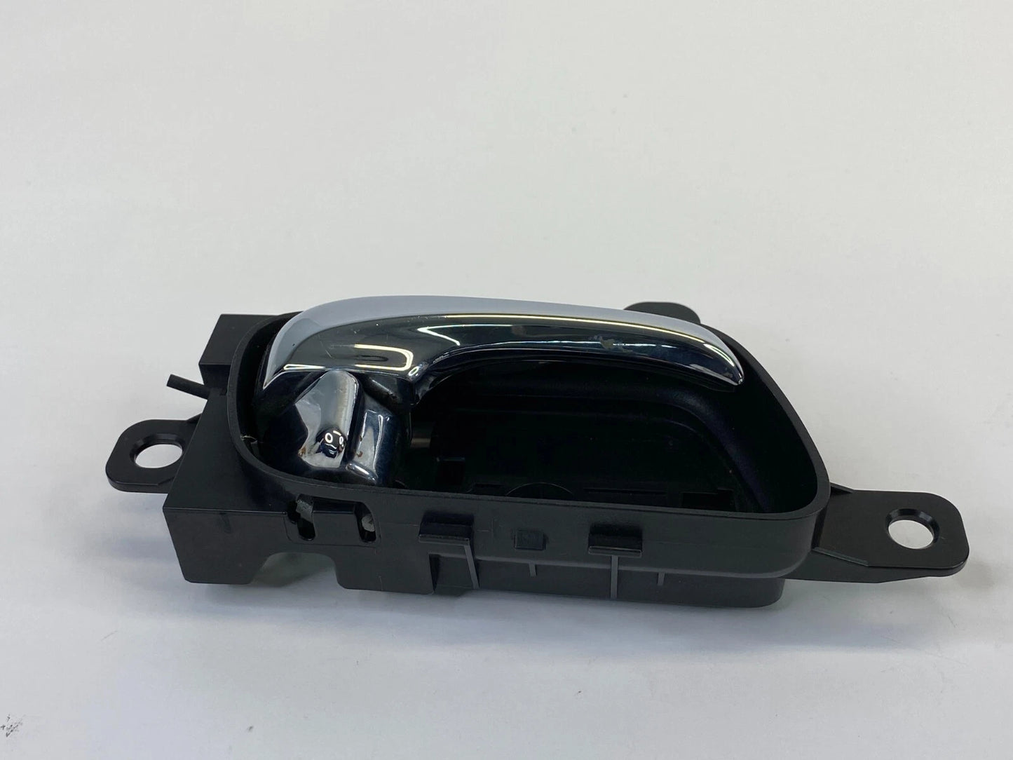 2007 2008 INFINITI G35 SEDAN FRONT RIGHT PASSENGER SIDE INTERIOR DOOR HANDLE OEM