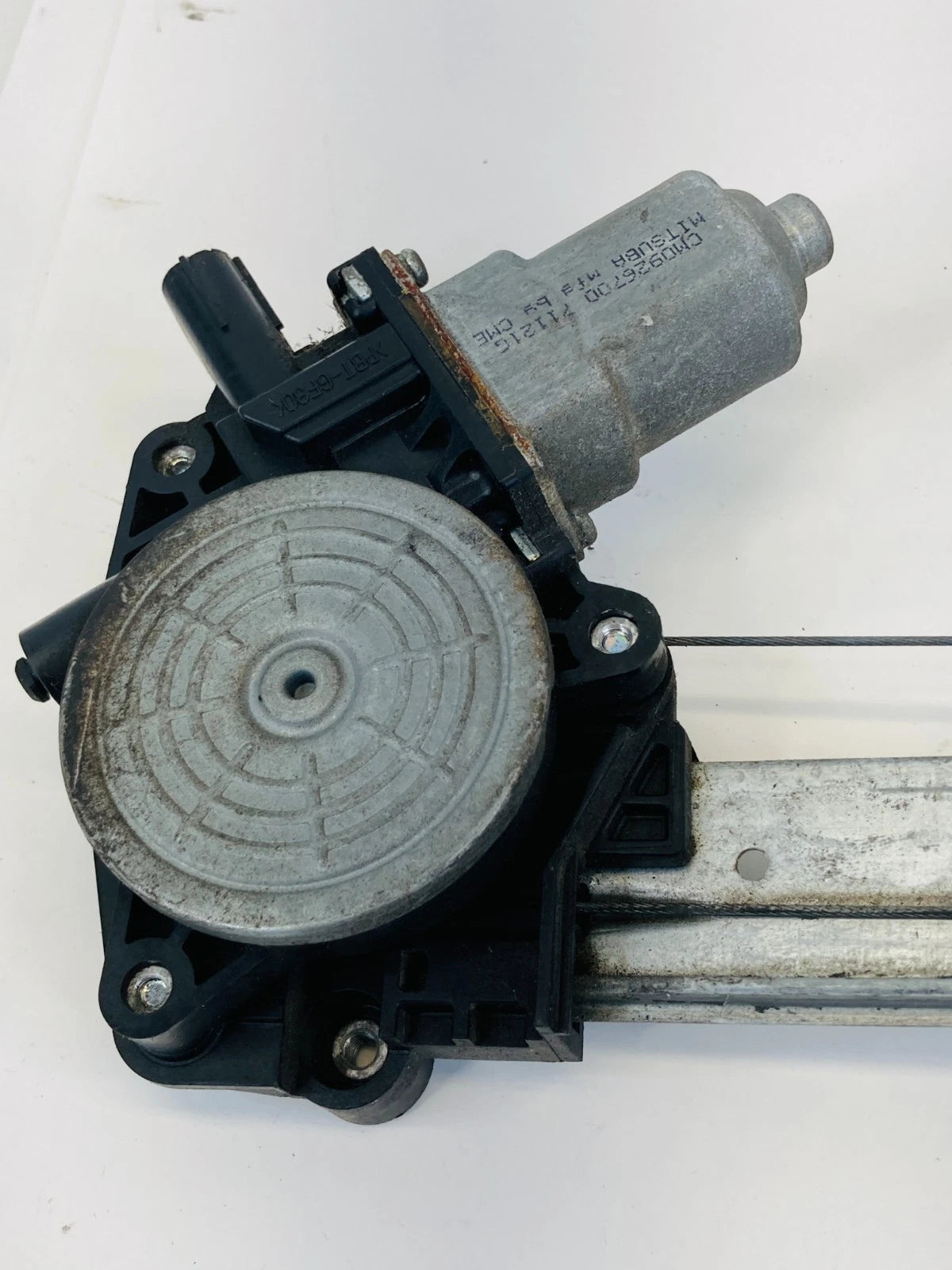 2008-2012 HONDA ACCORD SEDAN REAR LEFT SIDE DOOR WINDOW MOTOR & REGULATOR OEM