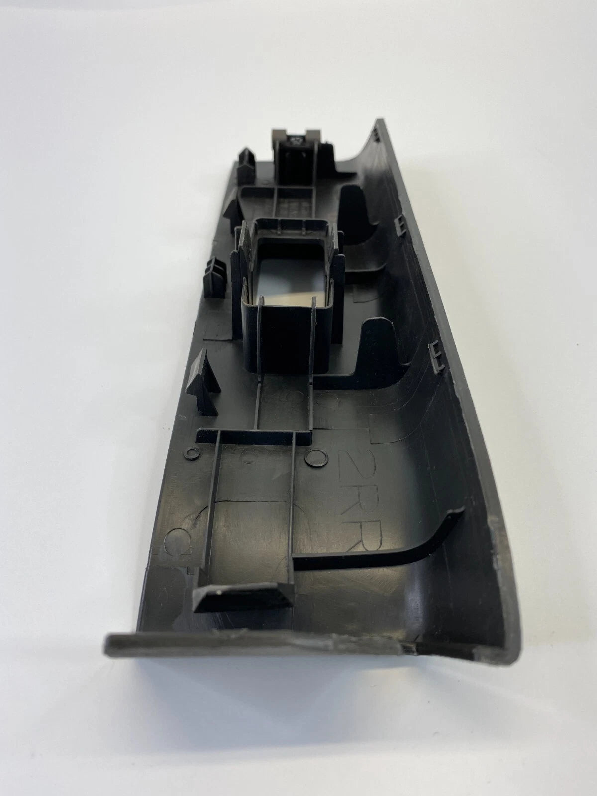 2005-2015 NISSAN XTERRA REAR RIGHT SIDE DOOR POWER WINDOW SWITCH BEZEL OEM