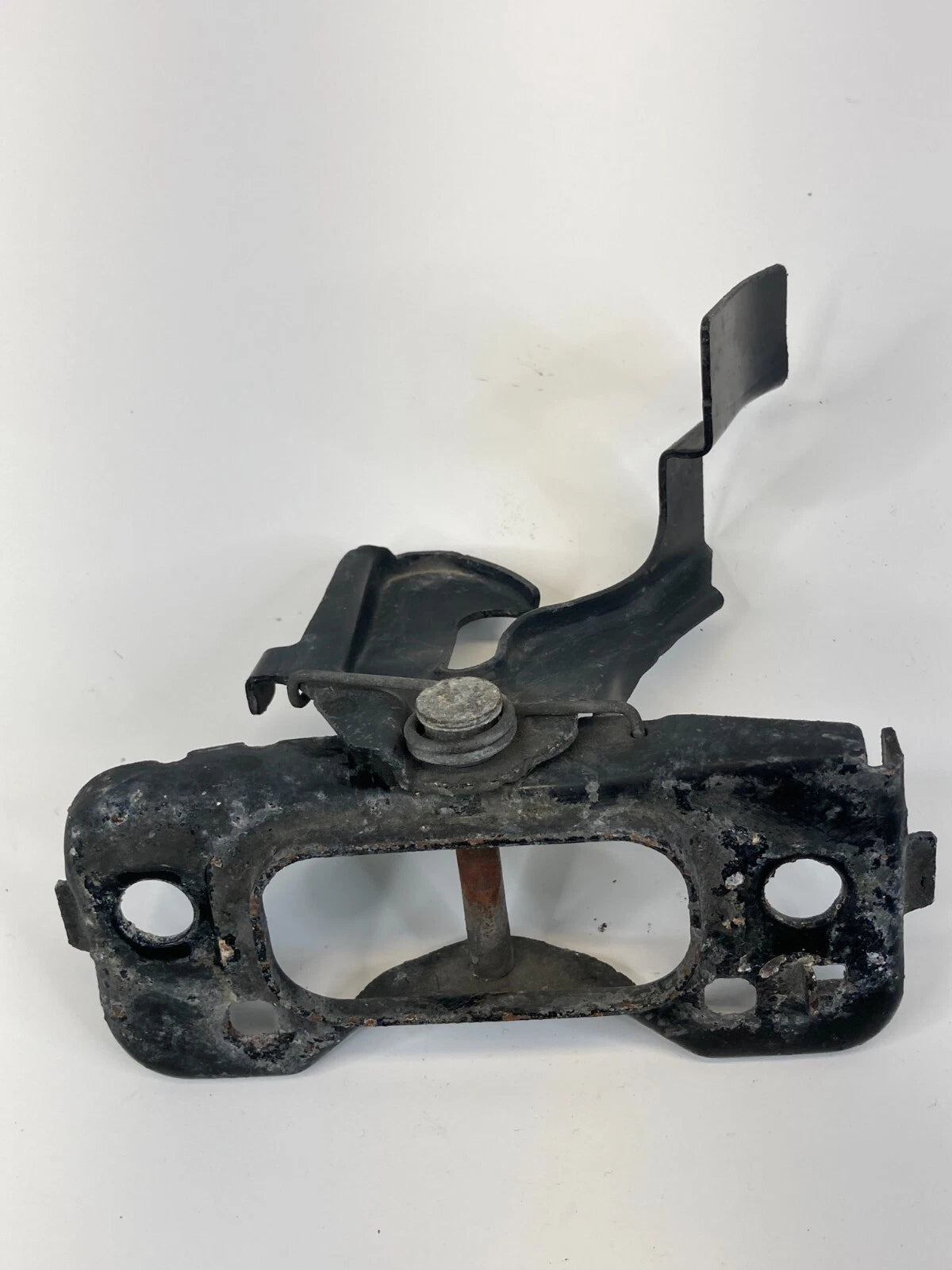 2008-2011 CHRYSLER TOWN & COUNTRY HOOD LOCK LATCH STRIKER HANDLE ASSEMBLY