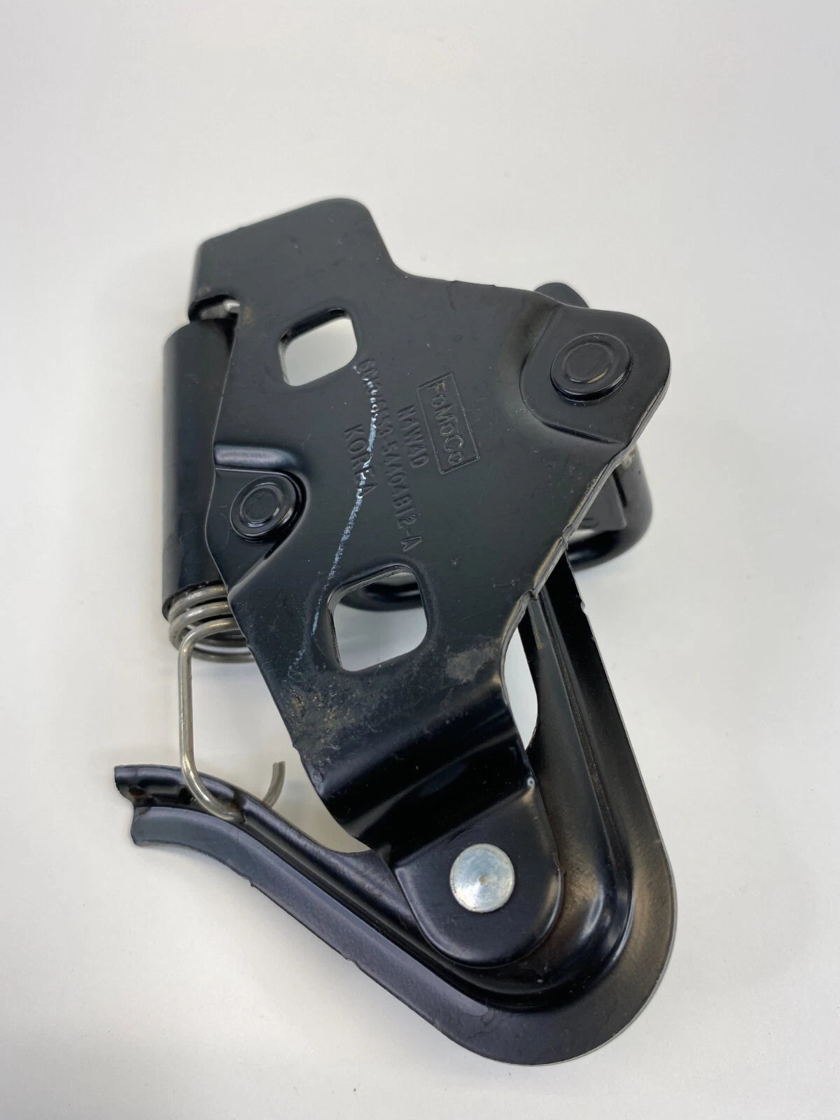 06-09 MILAN 06-12 FUSION REAR TRUNK LID LOCK LATCH STRIKER RELEASE 54404B12 OEM
