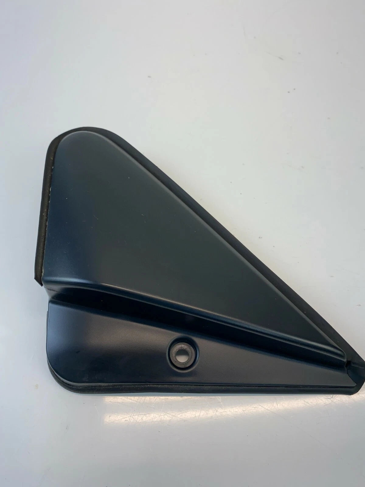 03-08 HONDA PILOT FRONT LEFT DOOR MIRROR PILLAR CORNER COVER MOLDING 75495-S9V-A