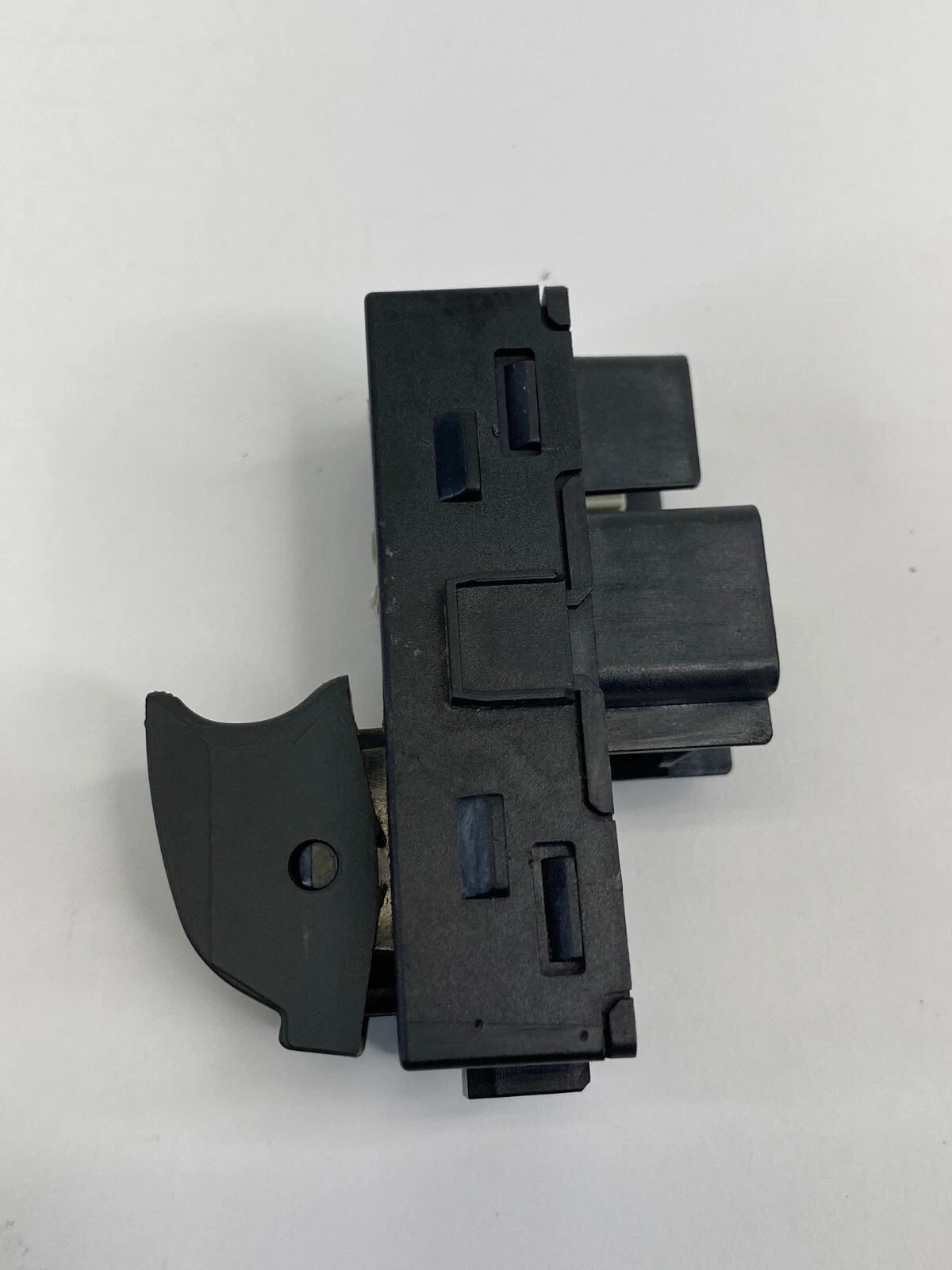 2006-2011 BUICK LUCERNE REAR LEFT SIDE DOOR POWER WINDOW CONTROL SWITCH OEM