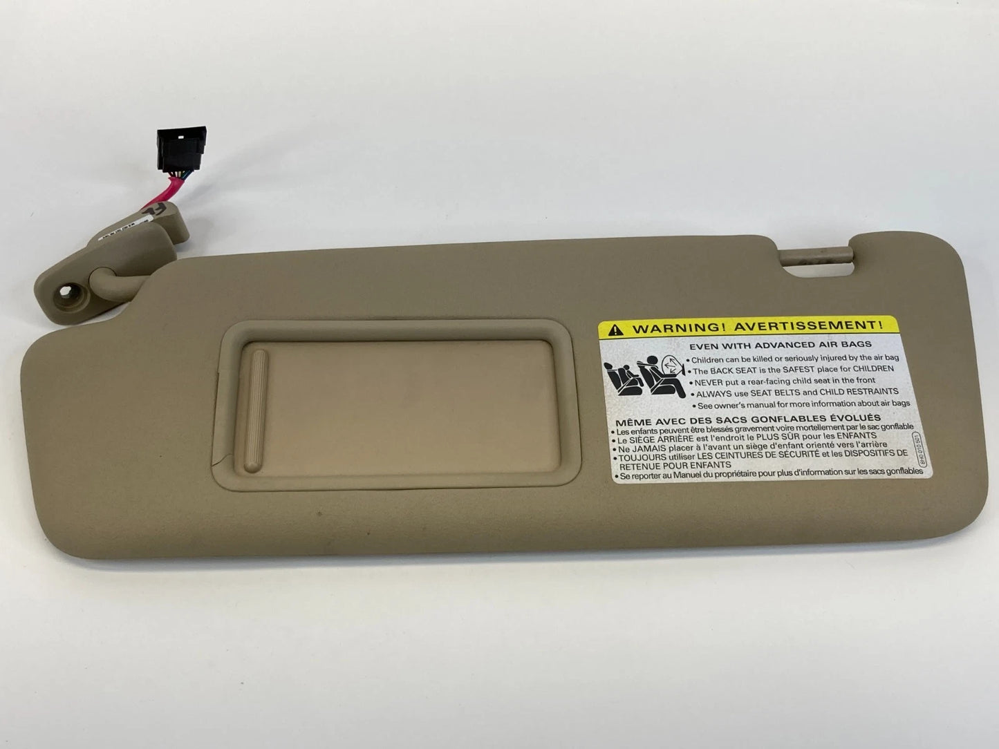 05-08 AUDI A4 QUATTRO FRONT LEFT LH DRIVER SIDE SUNVISOR SUN VISOR SHADE OEM