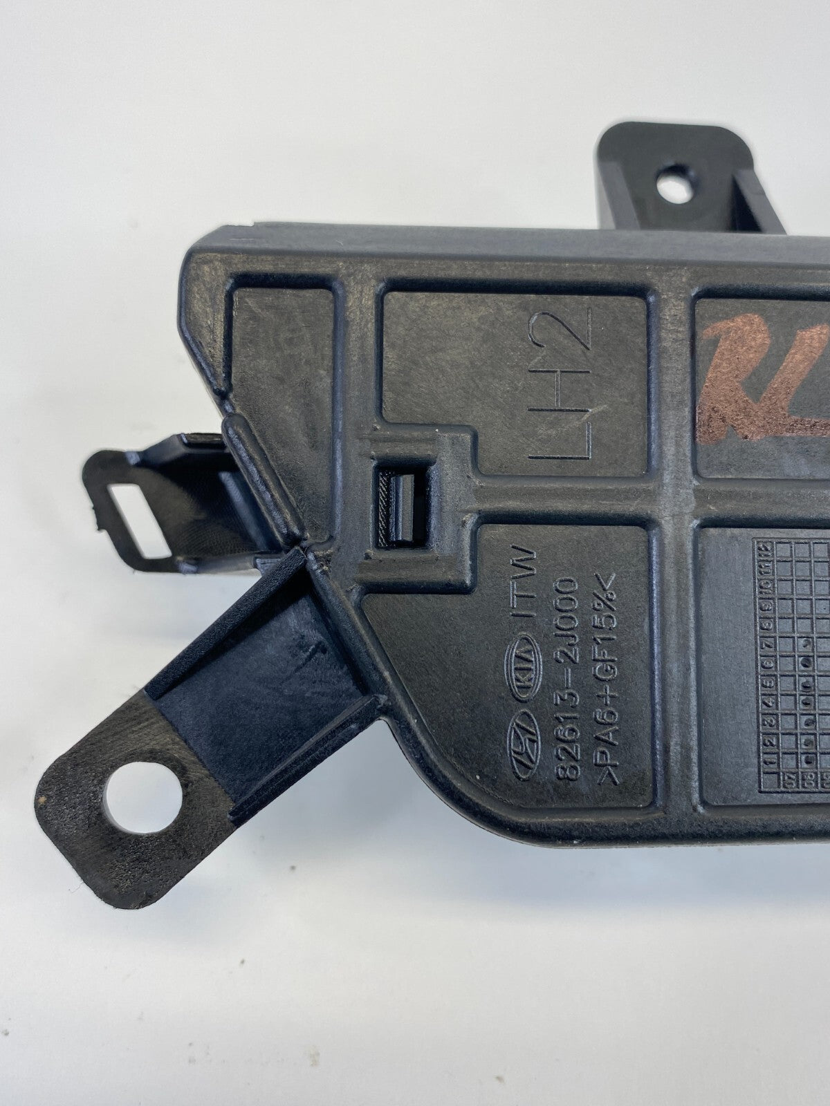 2009-2011 Kia Borrego Rear Left Inner Door Handle 82613-2J000 OEM