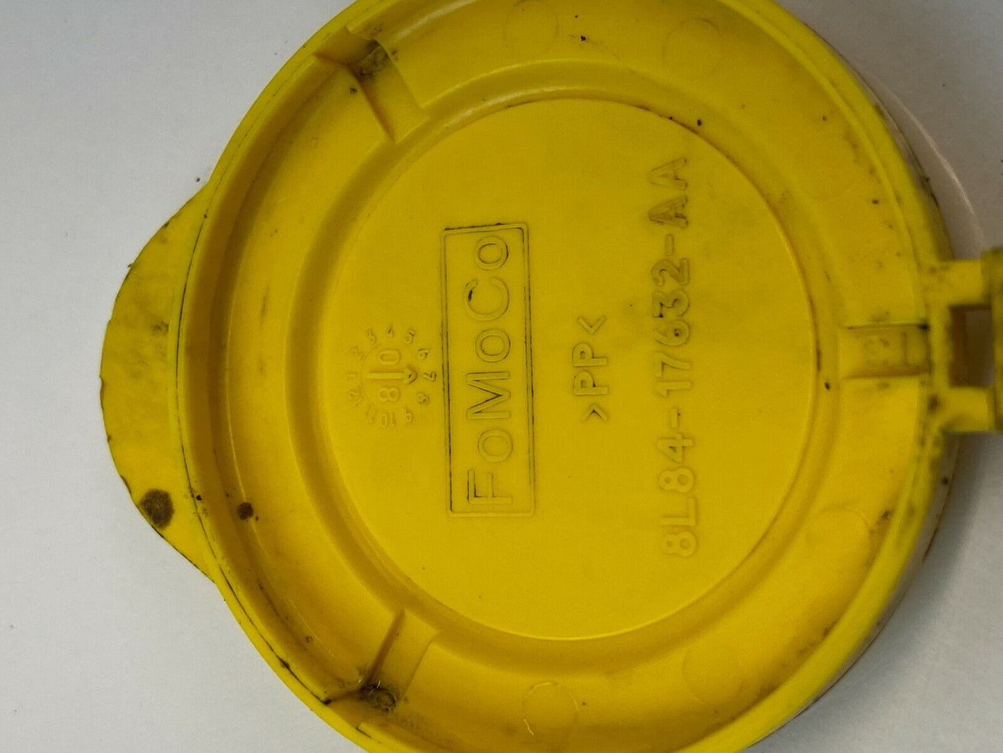 08 09 10 Ford Focus Windshield Wiper Washer Fluid Reservoir Tank Bottle Cap OEM