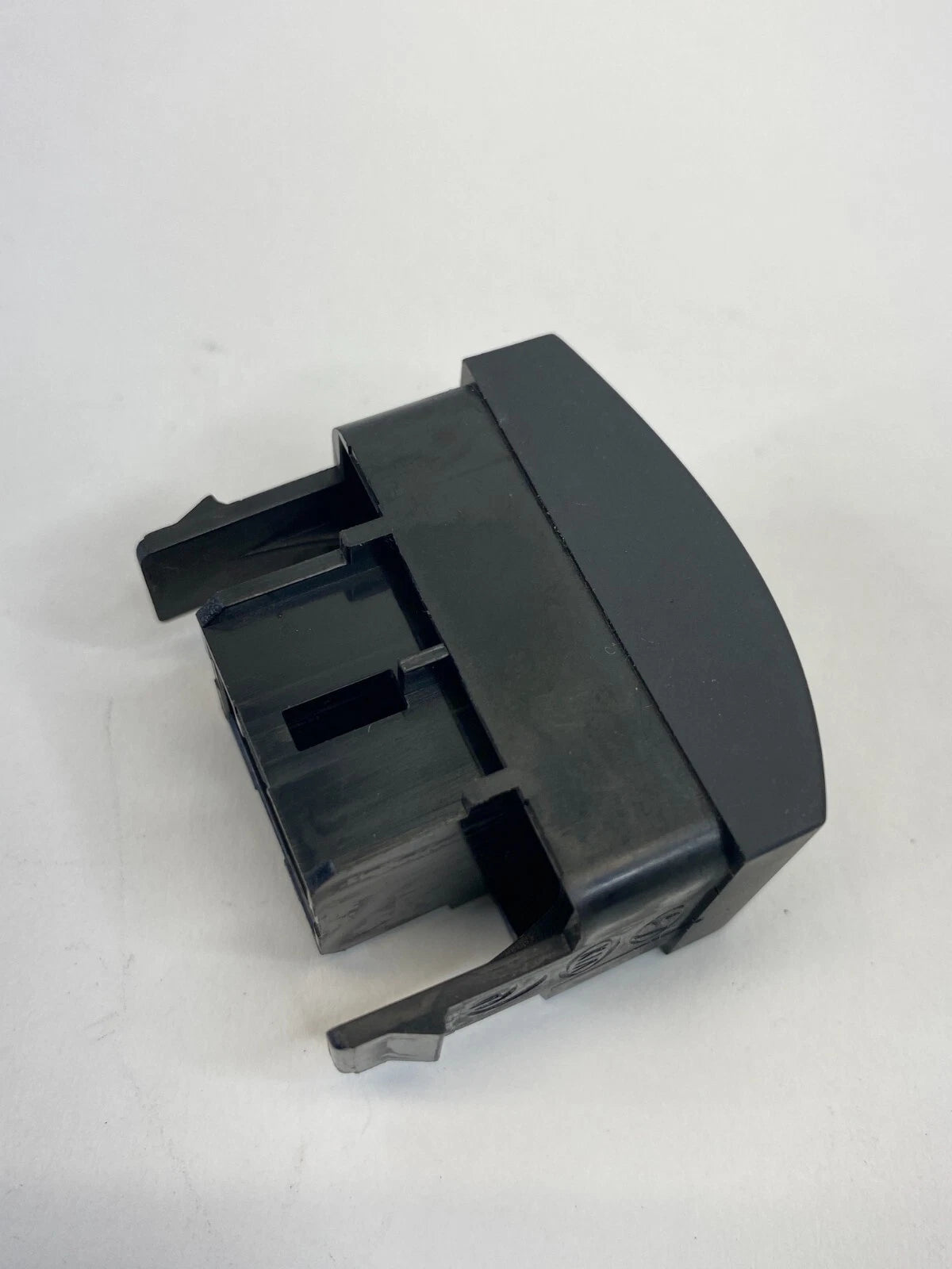 2010-2013 KIA FORTE FRONT LEFT DRIVER SIDE DASH BLANK COVER COVER HOLE SWITCH