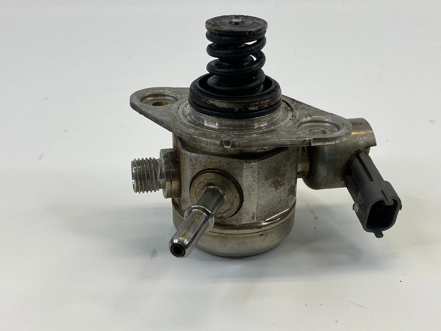 2011-2013 KIA OPTIMA 2.4L ENGINE HIGH PRESSURE FUEL PUMP 35320-2G730 OEM