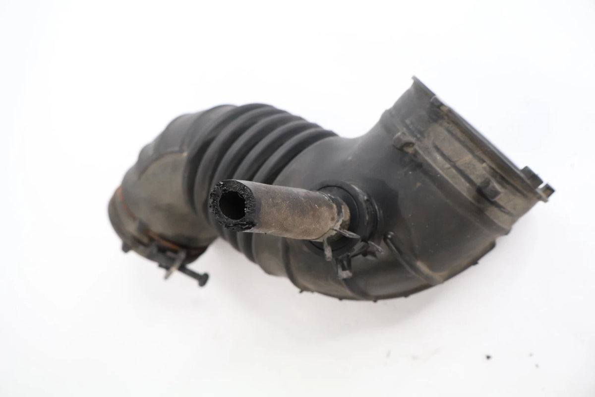 2012-2017 HYUNDAI ACCENT AIR INTAKE HOSE TUBE PIPE DUCT 28140-3X000 OEM