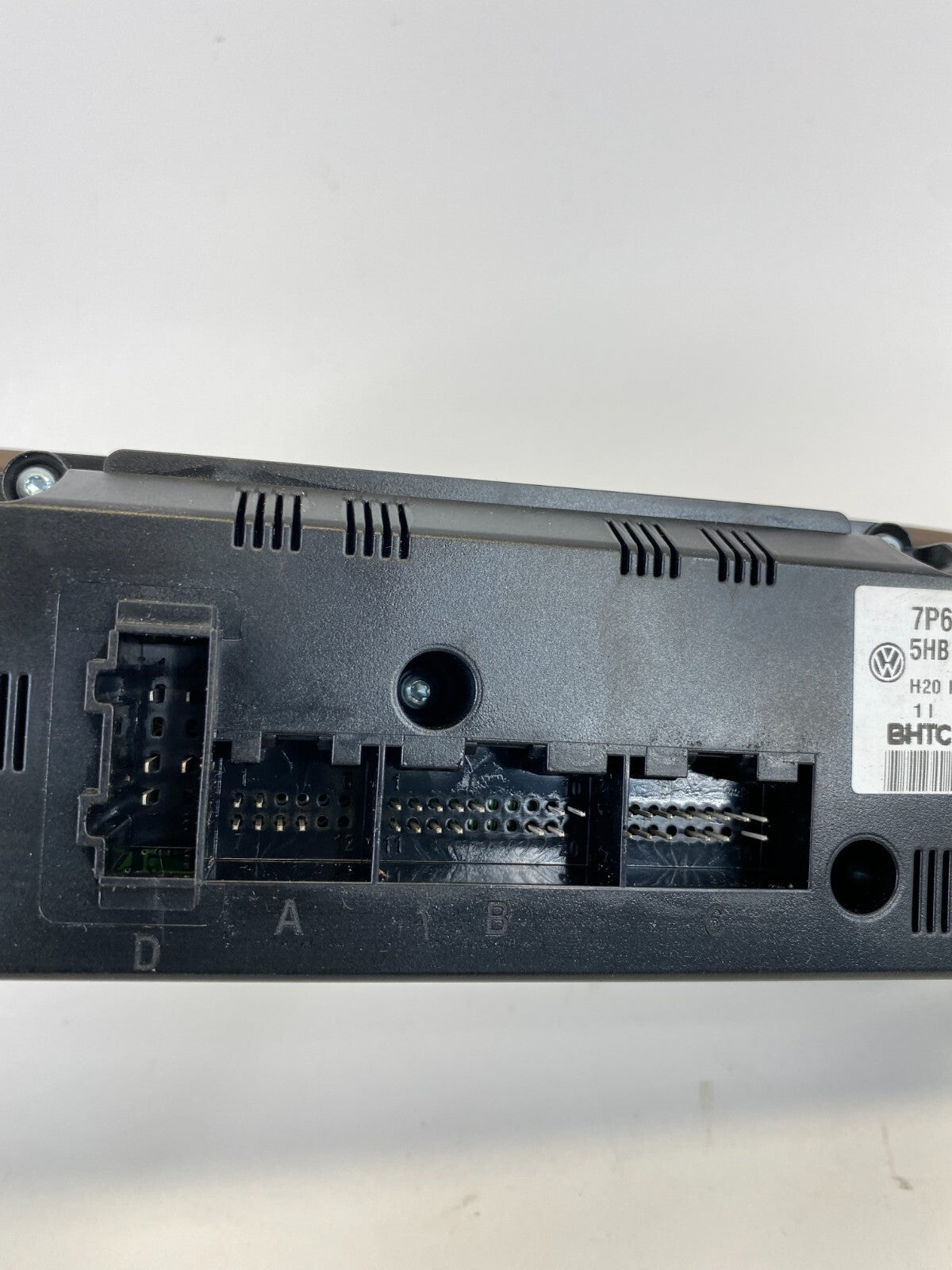 11-17 Volkswagen Touareg AC Heater Temp Climate Control Switch 7P6907040BK OEM