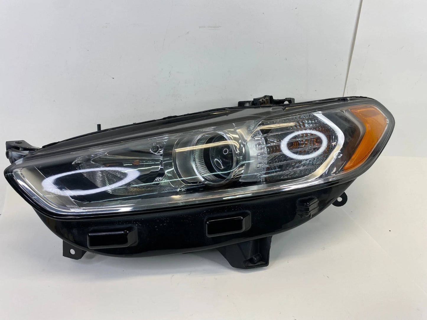 2013-2016 FORD FUSION FRONT LEFT DRIVER HEADLIGHT HEADLAMP OEM