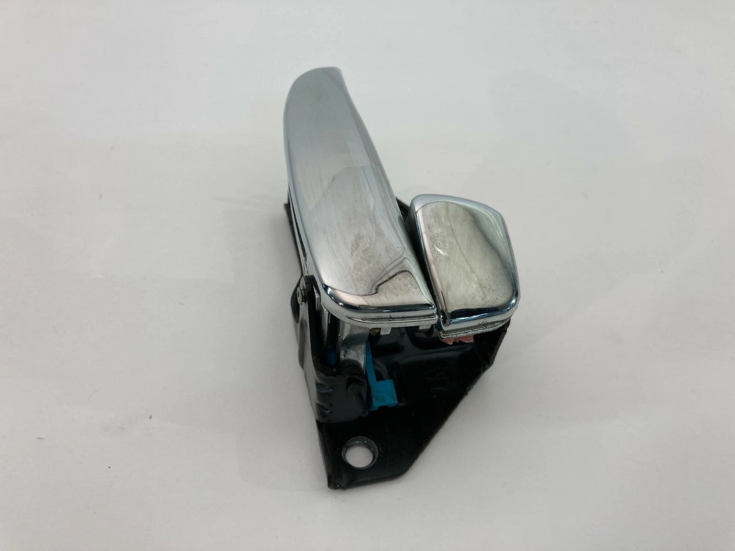 2002-2005 HYUNDAI SONATA BASE REAR RIGHT PASSENGER INNER INSIDE DOOR HANDLE RH