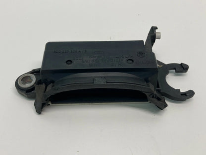 1996-1999 AUDI A4 FRONT RIGHT RH PASSENGER EXTERIOR DOOR HANDLE 4A0837206 OEM