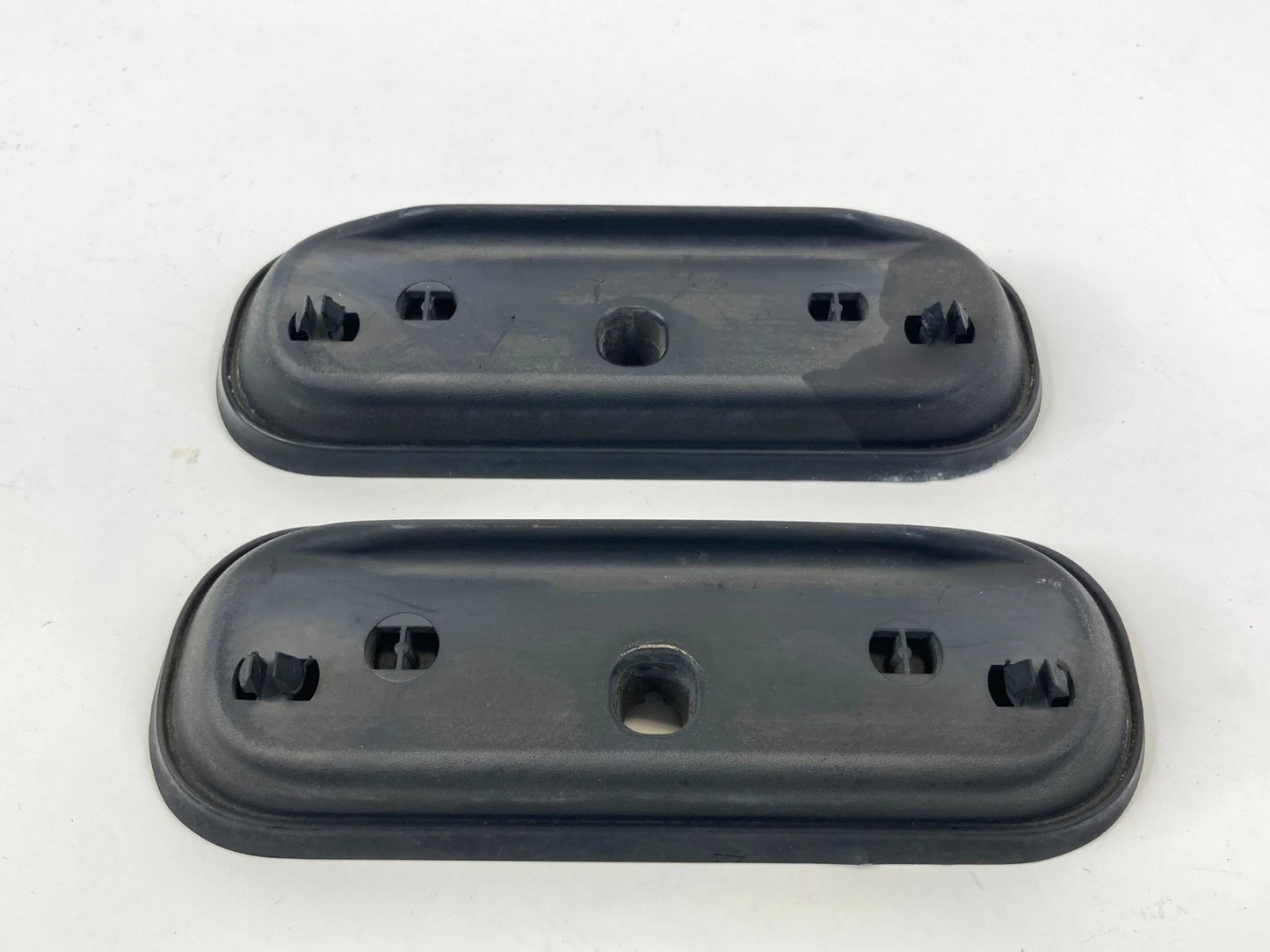 2007-2014 GMC YUKON LEFT & RIGHT SIDE CENTER ROOF RACK RAIL SUPPORT OEM
