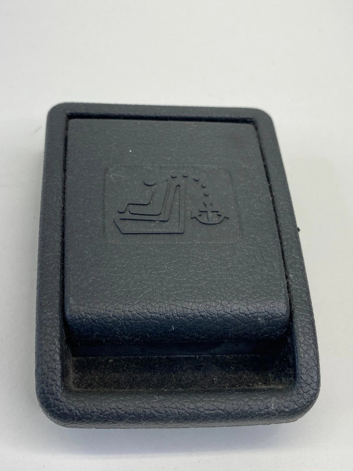 2014 2015 2016 HYUNDAI ELANTRA REAR SEAT CHILD ANCHOR COVER BEZEL TRIM OEM