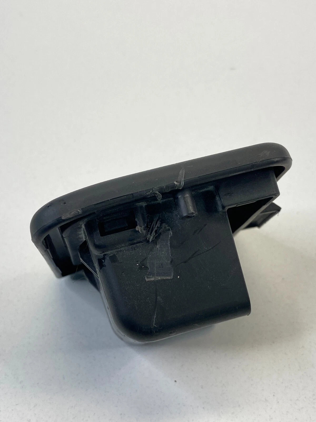 11-14 HYUNDAI SONATA REAR SEAT CHILD ANCHOR HOOK COVER CAP TRIM OEM