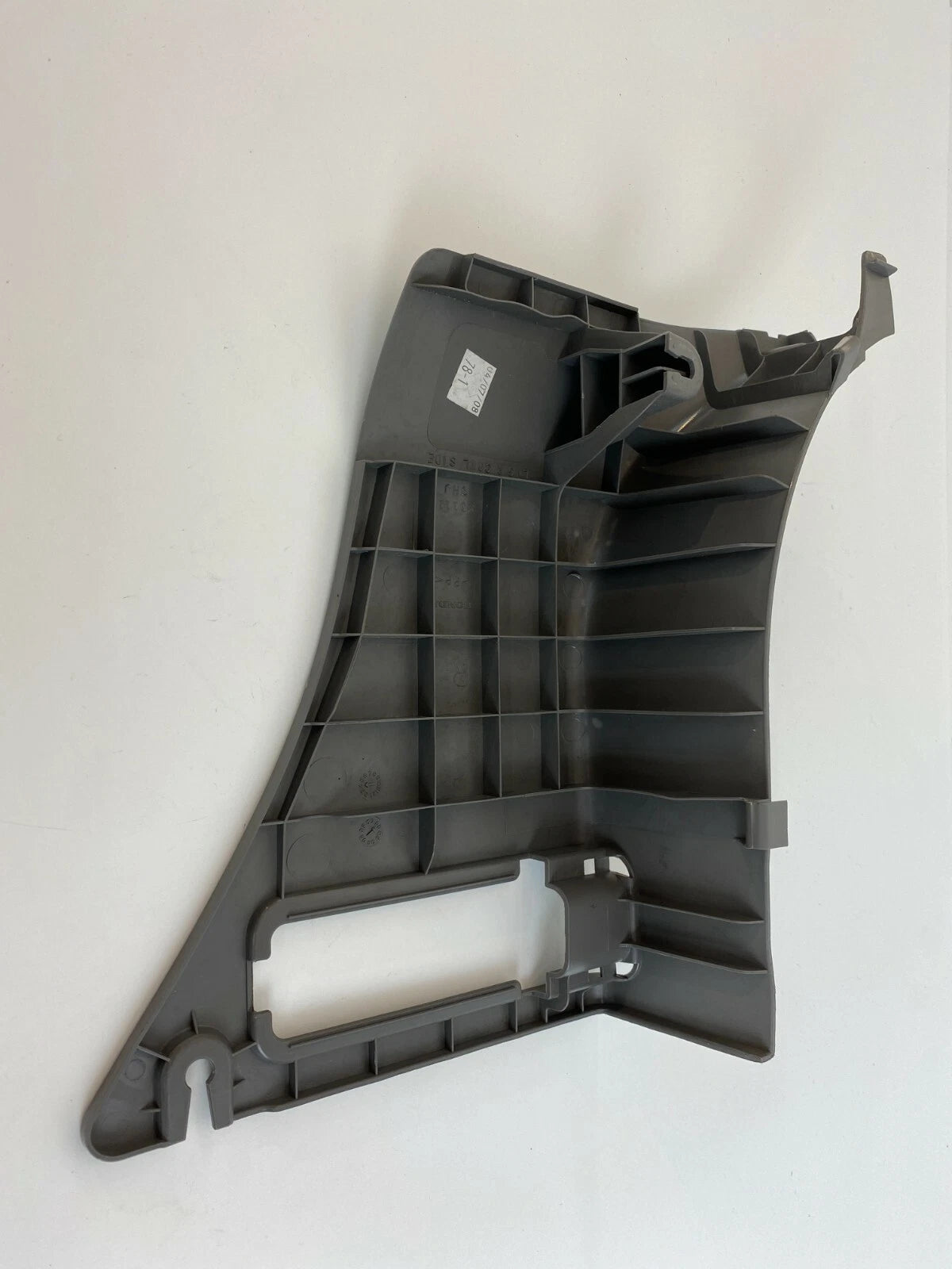 05-10 HONDA ODYSSEY FRONT RIGHT PASSENGER DOOR COWL LINING KICK TRIM 83111-SHJ