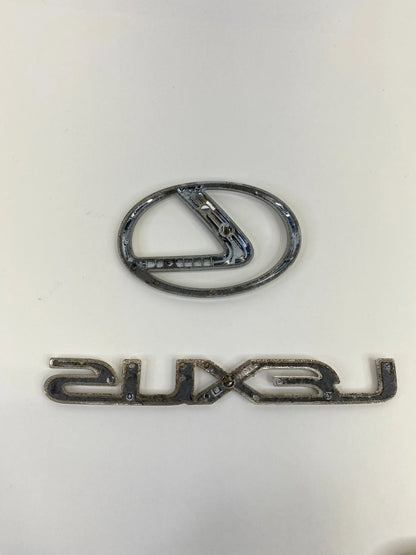 2002 2003 Lexus ES300 Rear Trunk Lid Emblem Logo Badge Chrome OEM