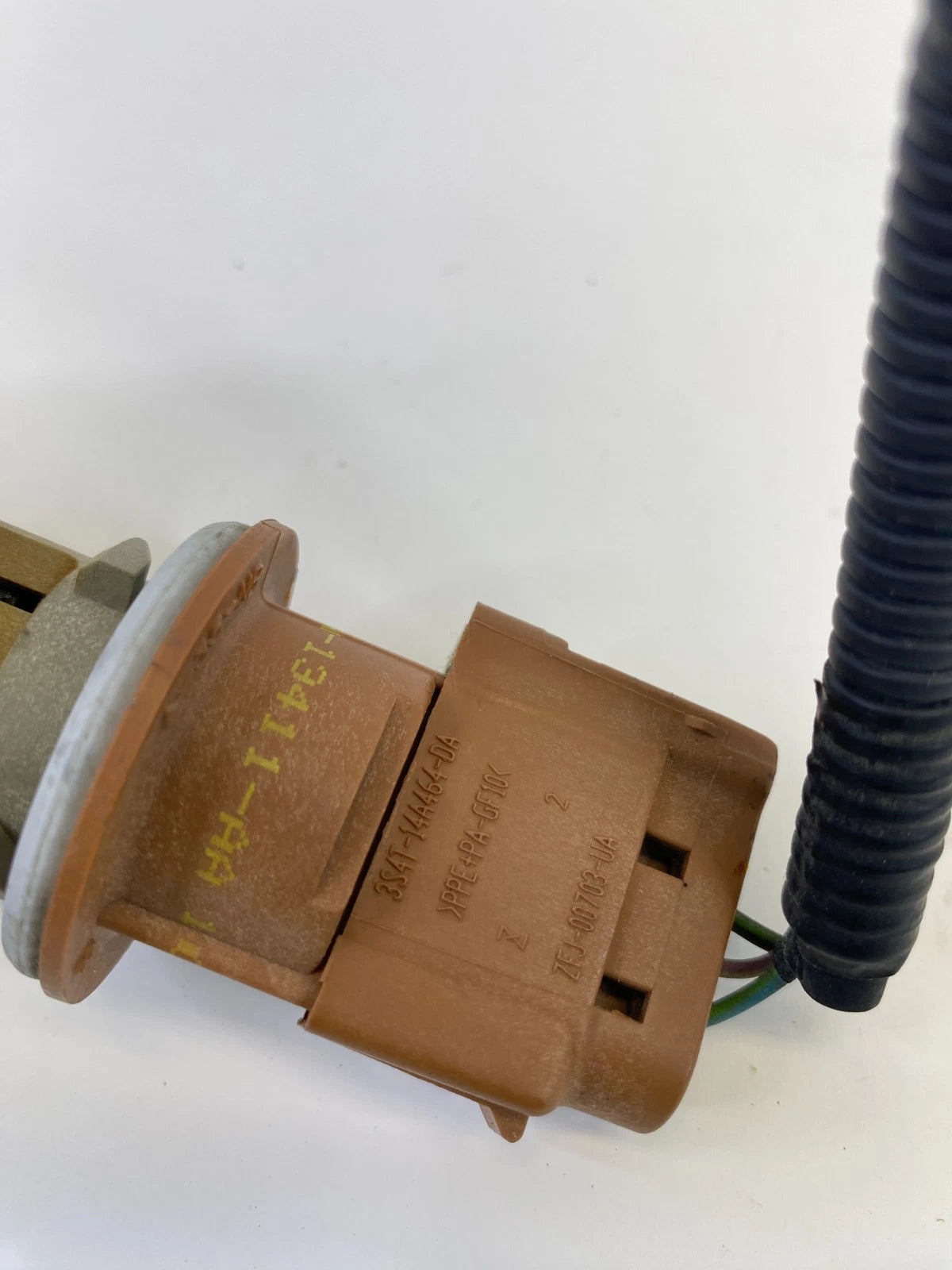 2010-2019 FORD TAURUS FRONT LEFT TURN SIGNAL LIGHT BULB WIRE 3S4T-14A464-DA OEM