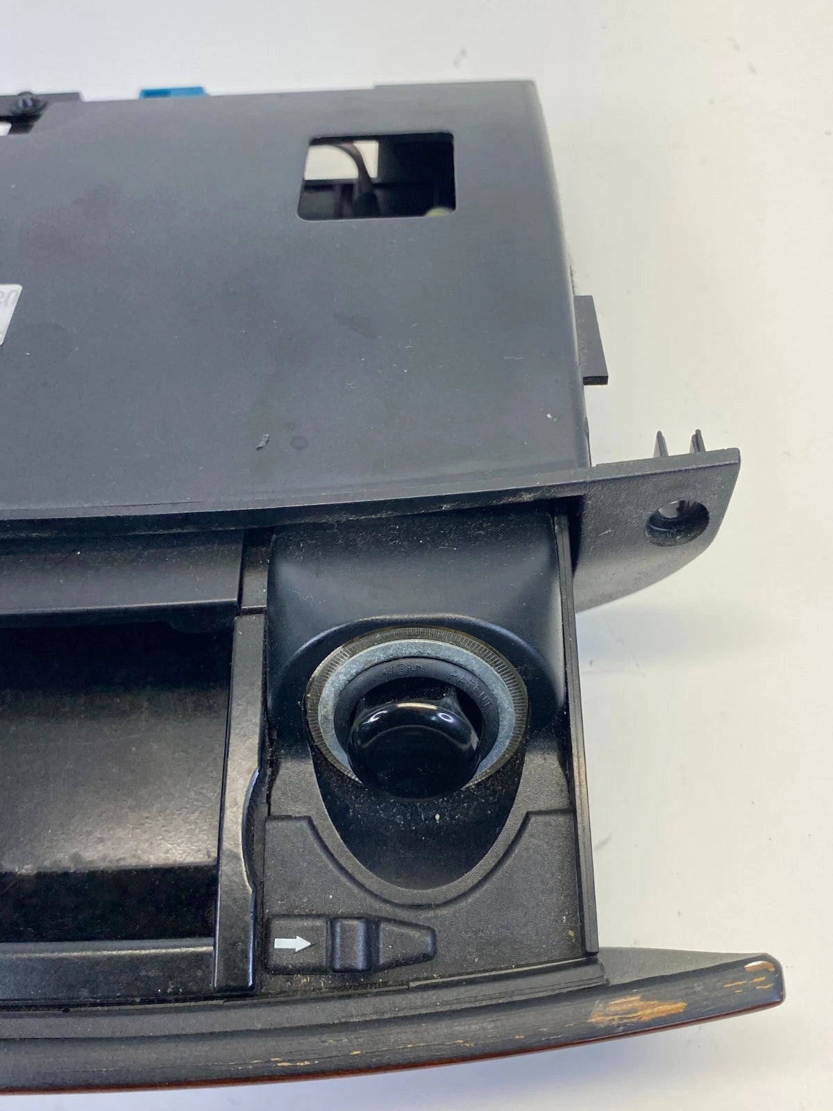2000-2006 MERCEDES-BENZ S430 S500 CENTER CONSOLE ASHTRAY ASH TRAY COMPARTMENT
