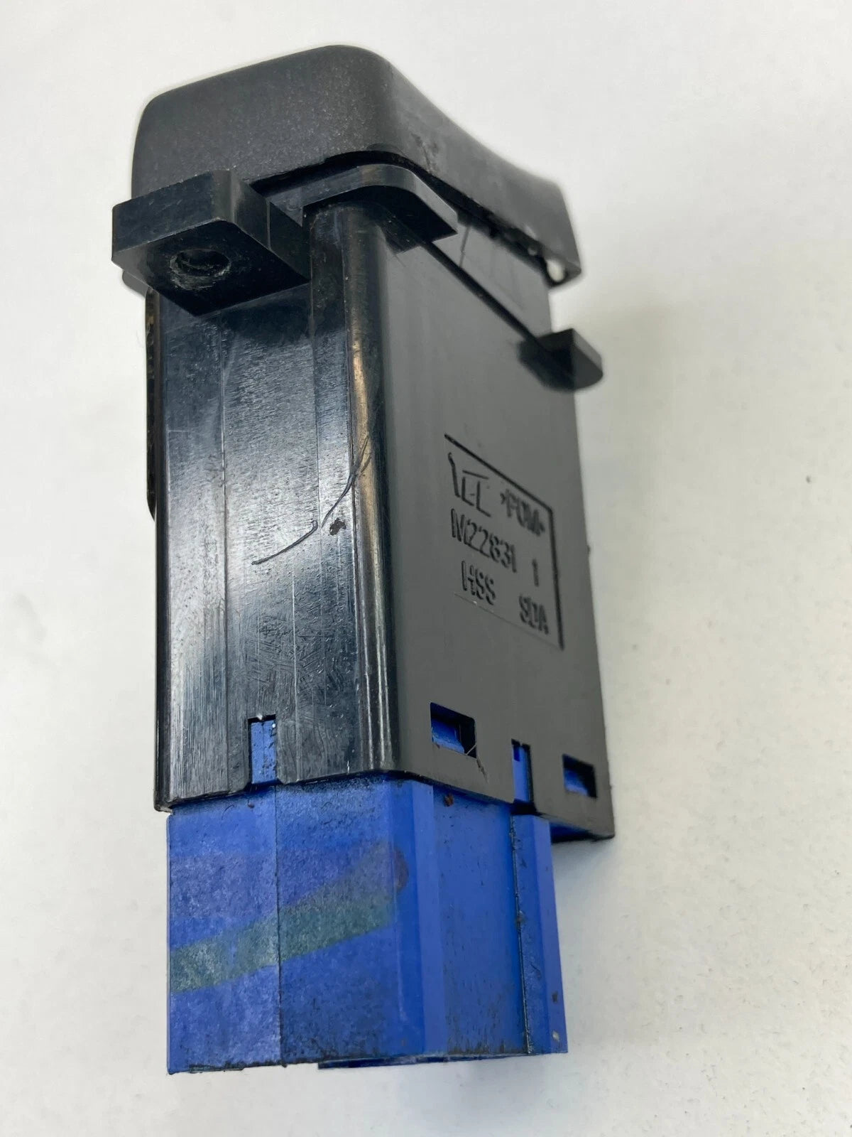 04 05 06 07 08 ACURA TL CENTER CONSOLE HEATED SEAT CONTROL SWITCH M22831 OEM