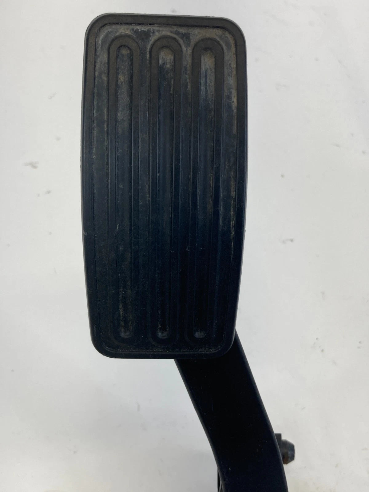 2013-2020 Nissan Pathfinder Accelerator Gas Pedal Throttle 18002-3JA3B OEM