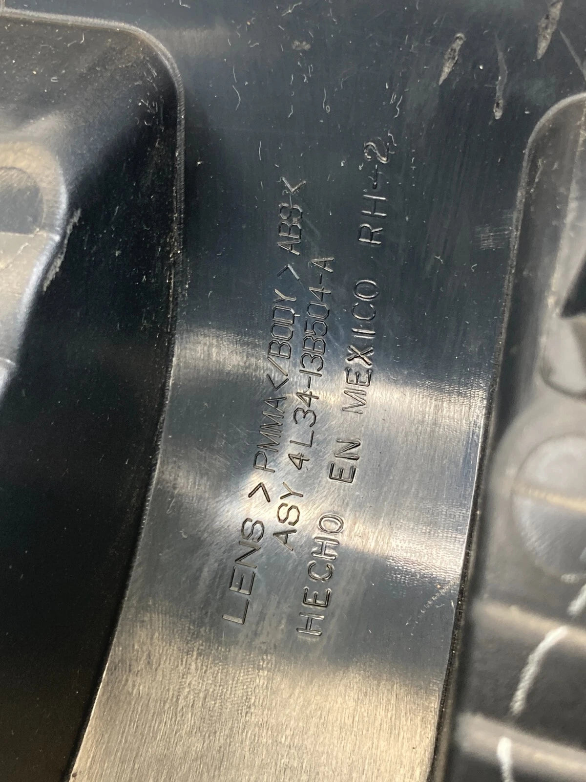 04-08 FORD F-150 F150 RIGHT PASSENGER TAIL LIGHT TAILLIGHT LAMP 4L3413B504A OEM