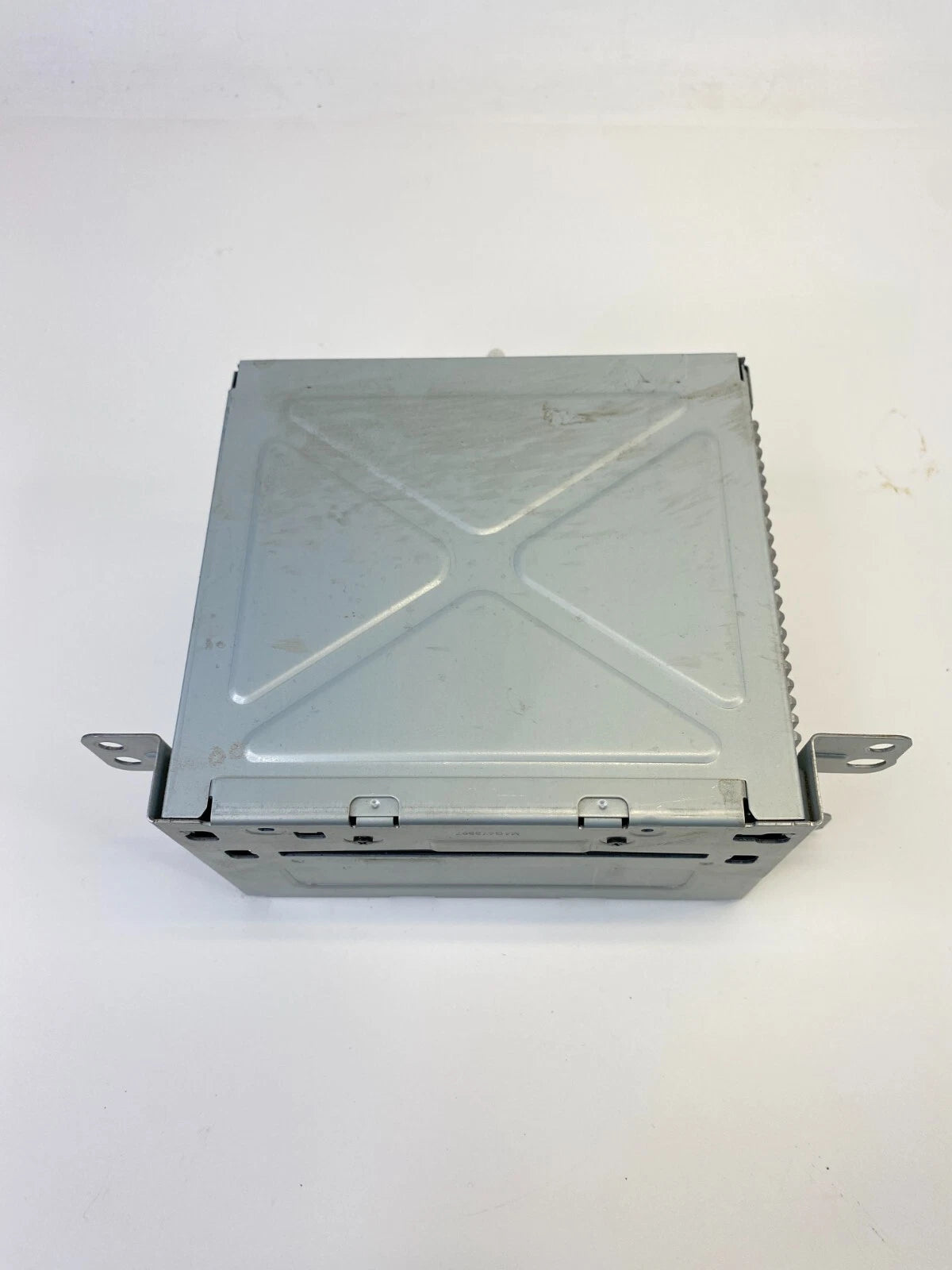 14-16 CHEVROLET MALIBU RADIO AM/FM CD DISC PLAYER STEREO RECEIVER 23161215 OEM